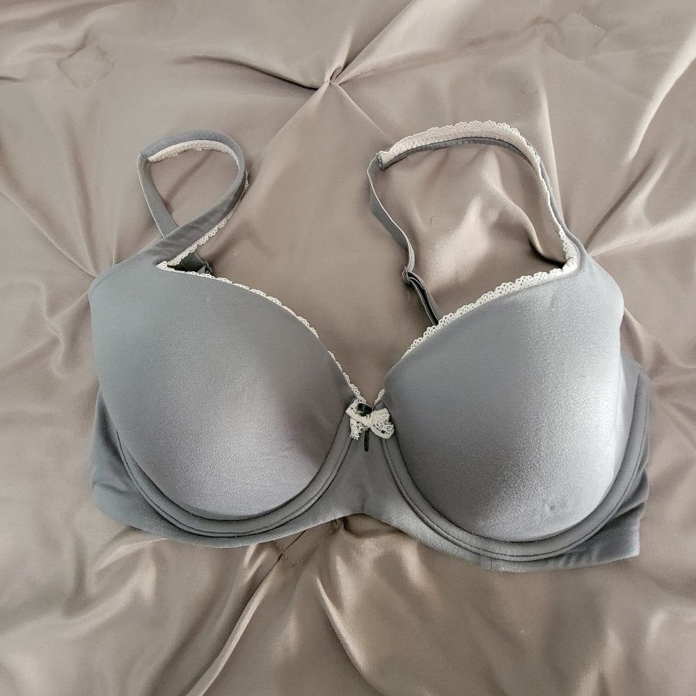 BRA | Victoria's Secret - Body by Victoria Lined Demi - 32DD - Grey